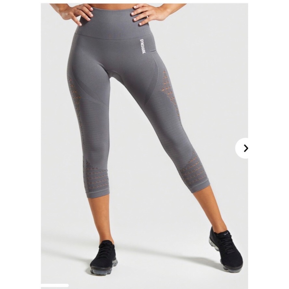 NWOT ENERGY+ SEAMLESS CROPPED LEGGINGS